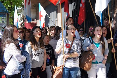 2016 04 26 ParoSituacionLaboralDespidosUnisonoVigo00.JPG